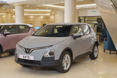 Xe điện VinFast VF 5 Plus Xám