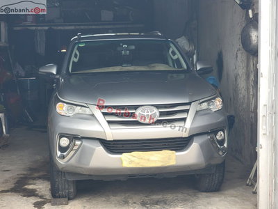 Xe Toyota Fortuner 2.4G 4x2 MT 2018