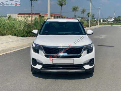 Xe Kia Seltos Luxury 1.4 AT 2022