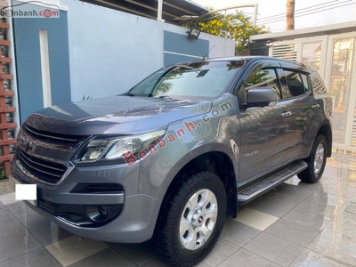 Xe Chevrolet Trailblazer LT 2.5L VGT 4x2 AT 2018