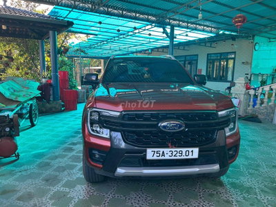 Ford Ranger Đỏ cam