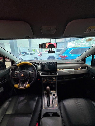 Mitsubishi Xpander Premium 2022 Nâu