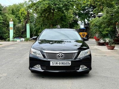 Cần Bán Toyota Camry 2.5Q Model 2015