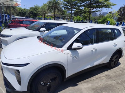 Xe VinFast VF MPV 7 AT 2026