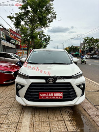 Xe Toyota Avanza Premio 1.5 AT 2023