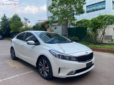 Xe Kia Cerato 1.6 AT 2018