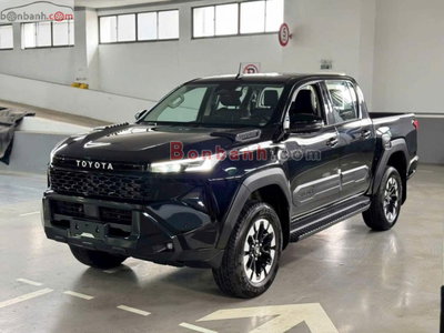 Xe Toyota Hilux Trailhunter 2.8L 4x4 AT 2026