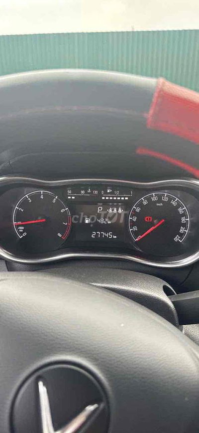 VinFast Fadil 2022 Base 28000 km Xám