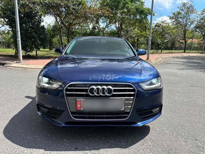Audi A4 2016 TFSI Xanh
