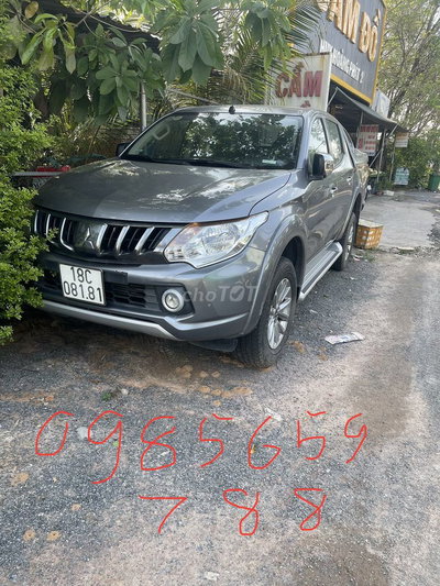 Mitsubishi Triton GLX 1 cầu bản đủ Xám