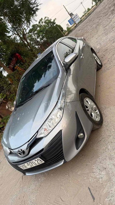 Toyota Vios Số tự động Bạc