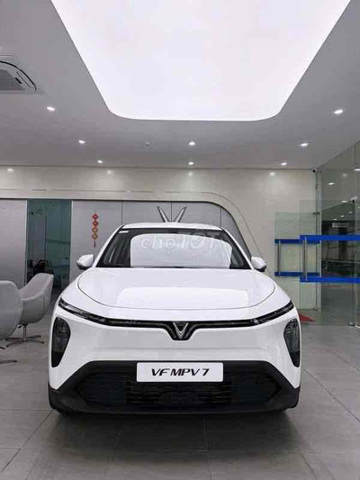 MPV 7 - TRẢ TRƯỚC 115Tr NHẬN XE NGAY 🚘