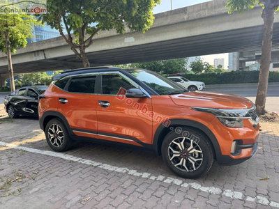 Xe Kia Seltos Premium 1.4 AT 2021