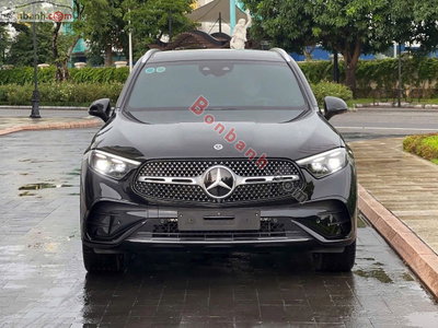Xe Mercedes Benz GLC 300 4Matic 2023