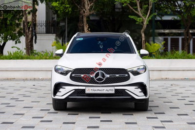 Xe Mercedes Benz GLC 300 4Matic 2023