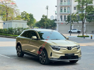 Xe VinFast VF8 Plus AWD 2022