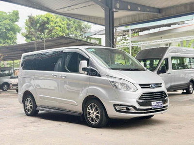 Ford Tourneo Titanium 2019 Bạc 70.000km