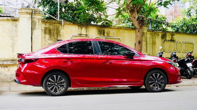 Honda City RS 2025 Đỏ 12.000 km
