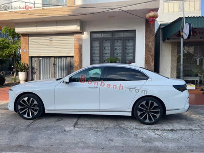Xe VinFast Lux A 2.0 Premium 2.0 AT 2019