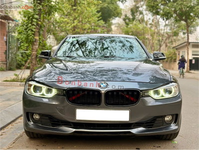 Xe BMW 3 Series 320i 2012