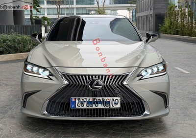 Xe Lexus ES 250 2019