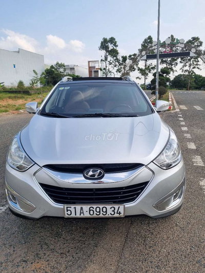 Hyundai Tucson Bạc 5 chỗ