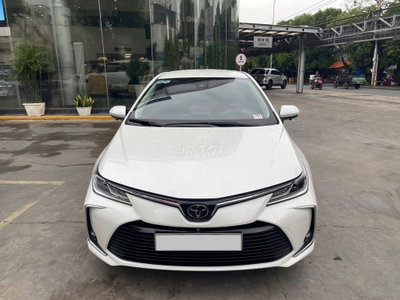 Toyota Corolla Altis 2023 1.8V Trắng, xe lướt, đẹp