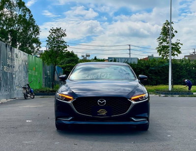 Mazda 3 2022 1.5 Luxury 32.000 km Xanh