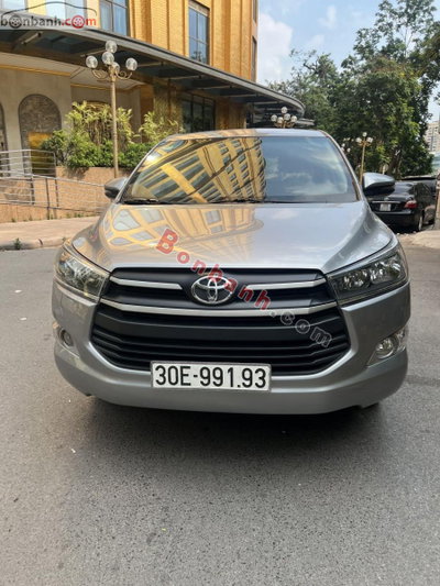 Xe Toyota Innova 2.0E 2017