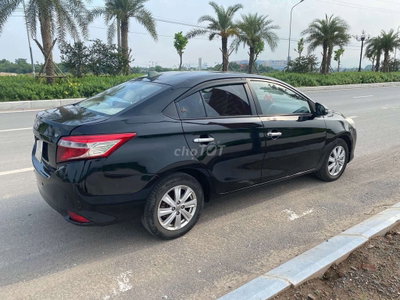 Gia đình cần bán Toyota Vios 2017 CVT tại Hà Nội