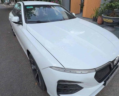 VinFast Lux A Base 2019 Trắng 48.000 km