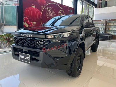 Xe Toyota Hilux Standard 2.8L 4x2 MT 2026