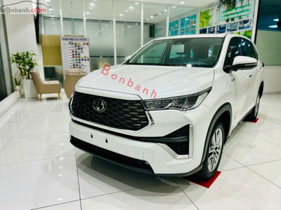 Xe Toyota Innova Cross HEV 2.0 CVT 2026