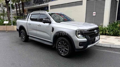 Ford Ranger Wildtrak 2023 xe xuất hoá đơn giá mềm