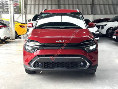 Xe Kia Carens 1.5G Luxury 2023