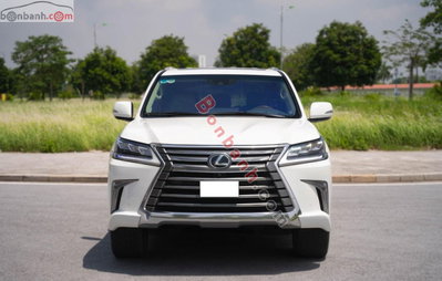Xe Lexus LX 570 2015
