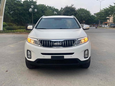 KIA Sorento 2020 2.4AT DULUX Trắng 5 vạn km