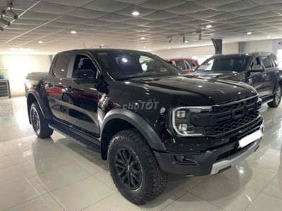 Ford Raptor 2025 Đen 20.000km