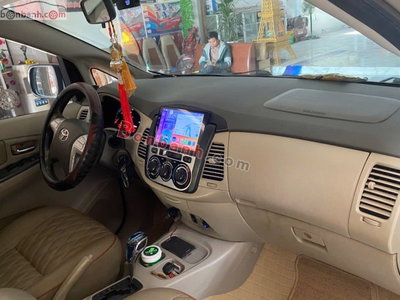 Xe Toyota Innova 2.0G 2012