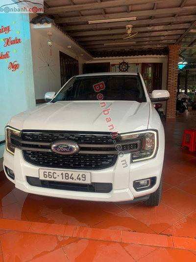 Xe Ford Ranger XLS 2.0L 4x2 AT 2024