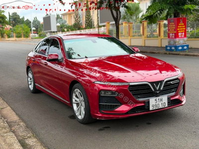 Xe VinFast Lux A 2.0 Plus 2.0 AT 2021