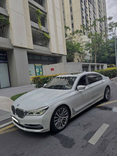 BMW 730 Trắng 130000 km