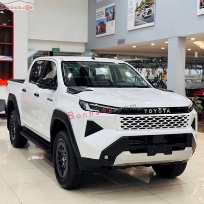 Xe Toyota Hilux Pro 2.8L 4x2 AT 2026