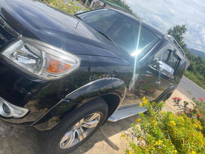 Ford Everest 2011 1 cầu Đen