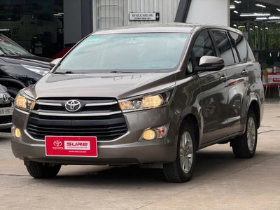 Toyota Innova 2.0G AT 2019 Đồng