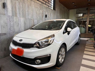 Kia Rio 2018 Trắng