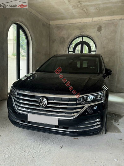 Xe Volkswagen Viloran Luxury 2025