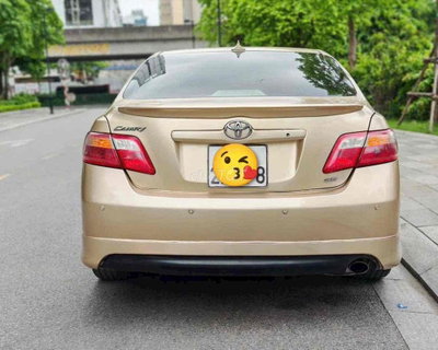 Toyota Camry 2006 SE Vàng cát