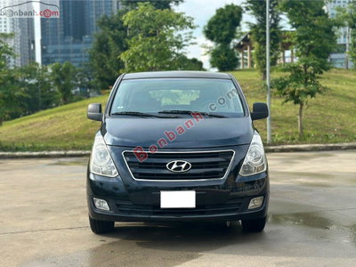 Xe Hyundai Grand Starex 2.5 MT 2016