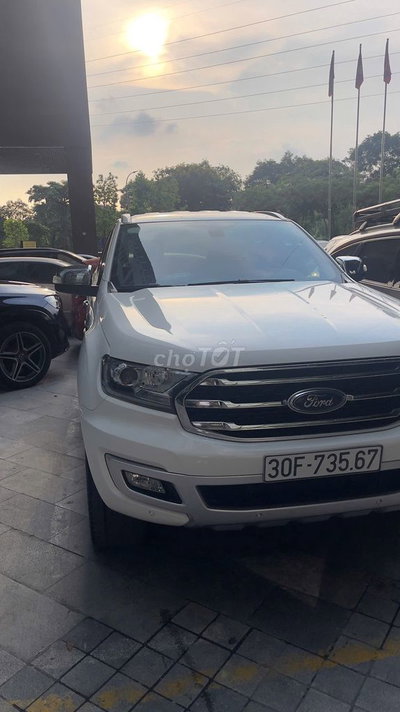 Ford Everest 2019 Titanium 1 cầu 120.000km
